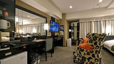 ルームサービス / 7