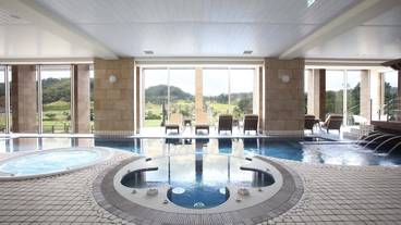 屋内スパ浴槽 / 2