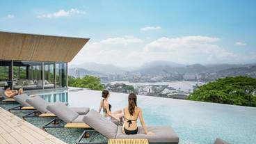 インフィニティ プール / 11