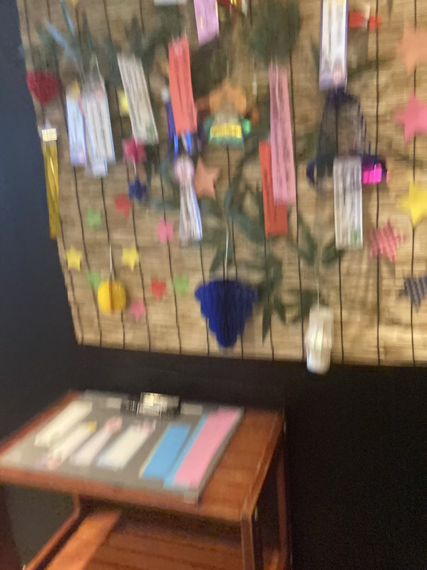 七夕やってました、短冊に願い事かけます