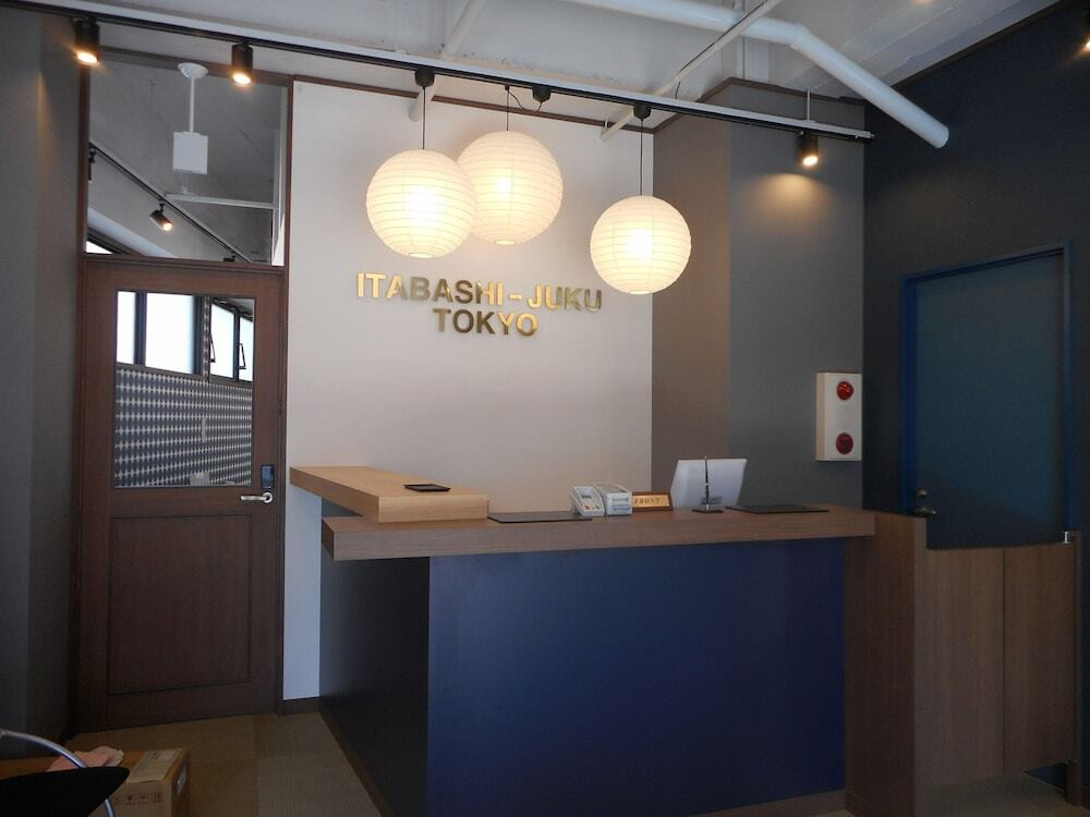 内部エントランス