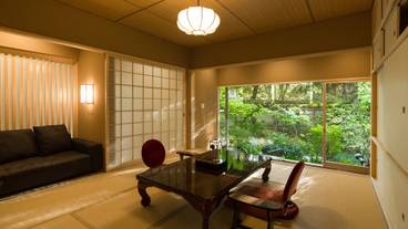 南禅寺 八千代（ナンゼンジ ヤチヨ） / 8