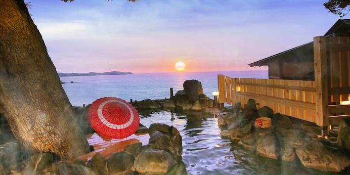 大江戸温泉物語 熱海伊豆山 ホテル水葉亭（静岡県 旅館） / 1