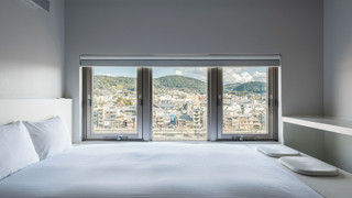 Minimalist Zen Art Room “From one stroke” by Mina Katsuki