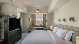 プレミア ルーム キングベッド 1 台