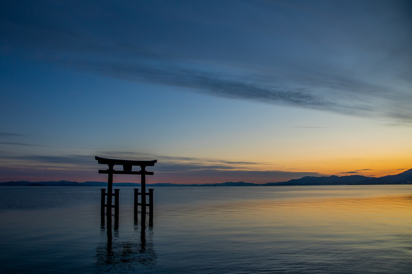 周辺には観光スポットがいっぱい!日本最大の湖「琵琶湖」4266274