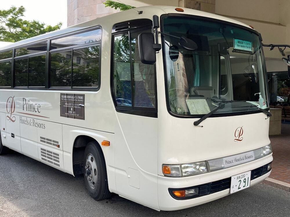 市街地へのシャトル サービス