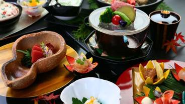 食事・飲み物 / 9