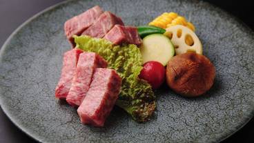 食事・飲み物 / 9