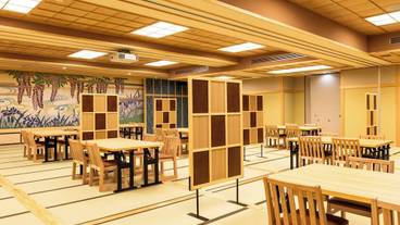 旅館のお食事処 / 37