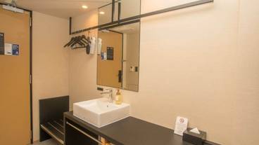 バスルームのシンク / 16