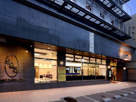 東横インJR神戸駅北口 / 4