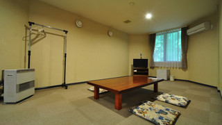 お布団対応客室 喫煙可（3名以上利用限定）