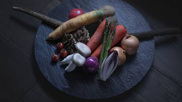 食事・飲み物 / 1