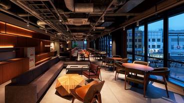 ロビーラウンジ / 4