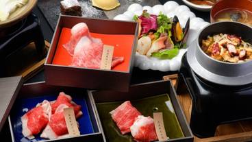 食事・飲み物 / 3