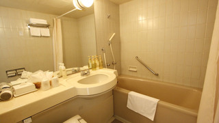 ツインルームシングルサイズベッド 2 台喫煙可