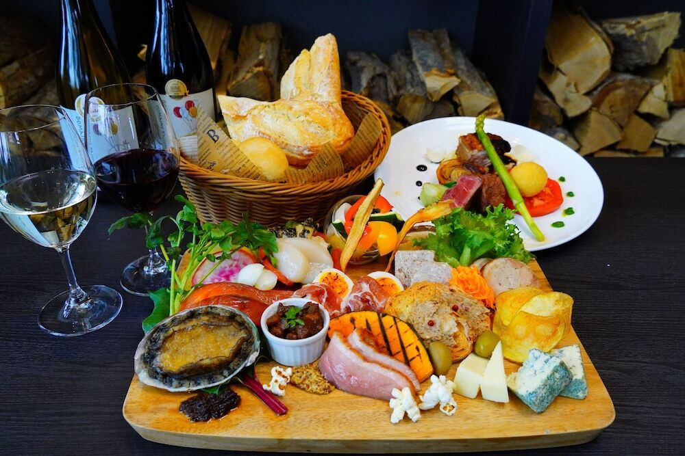 富良野の美酒と美味に心ゆくまで舌鼓4288425