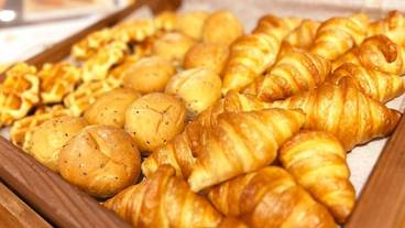 朝食ビュッフェ / 3