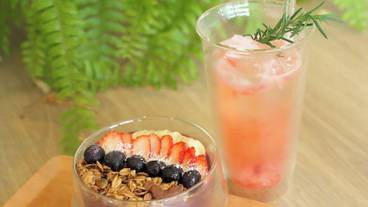 食事・飲み物 / 1