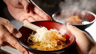 食事・飲み物 / 14