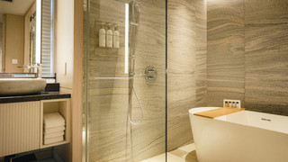 スタジオスイート シングルベッド 2 台 (High Floor)