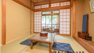 ツイン和室　共用バスルーム