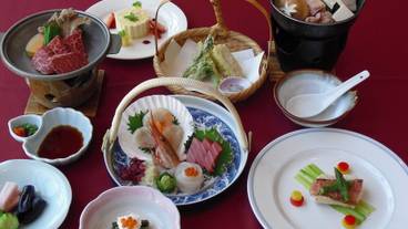 食事・飲み物 / 1