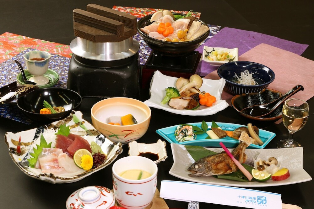 露天風呂付き客室で源泉 100％かけ流しを2人占め♪3845812