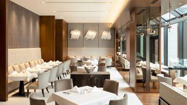 アスコット丸の内東京（アスコットマルノウチトウキョウ） / 1