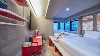 オールトゥギャザー (トリプル)