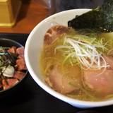 ジャンクストーリー 本店（ジャンクストーリー）