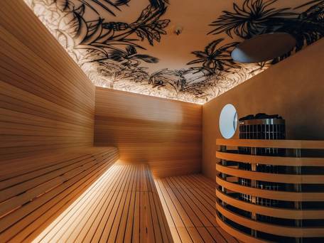 BOTANICAL POOL CLUB / 3