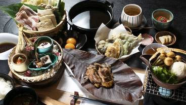 食事・飲み物 / 11