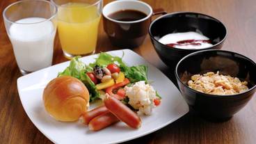 食事・飲み物 / 3