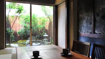 ロビー応接スペース / 3