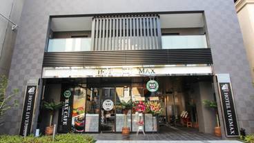 施設の入り口 / 10