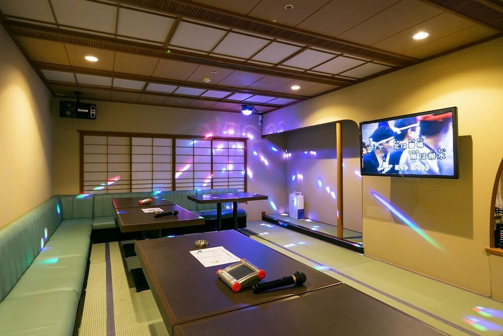 カラオケ ルーム