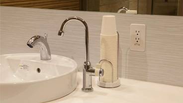 屋内スパ浴槽 / 1