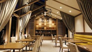 ロビーラウンジ / 6