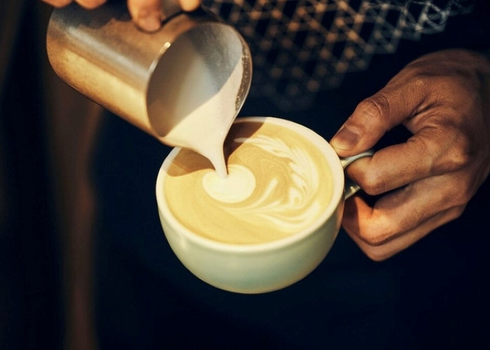 館内のカフェには名古屋で愛される「TRUNK COFFEE」が。時間によって焙煎や豆が変わるそう