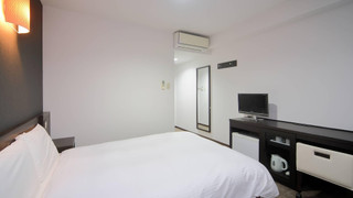 スタンダード ルーム ダブルベッド 1 台 禁煙