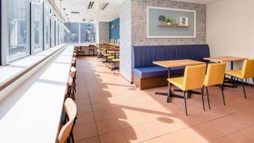 朝食スペース / 5