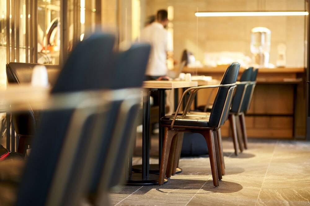 ロビー応接スペース