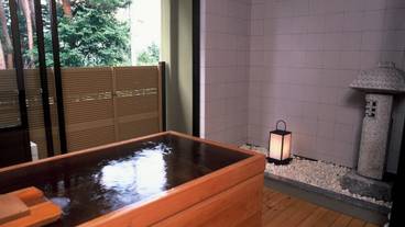 深めの浴槽 / 15