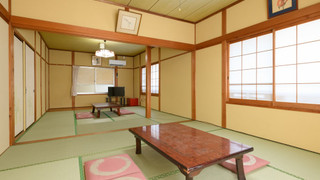 和室 共用バストイレ 8名用 禁煙