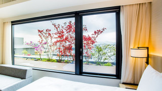 デラックス ルーム キングベッド 1 台 浴槽