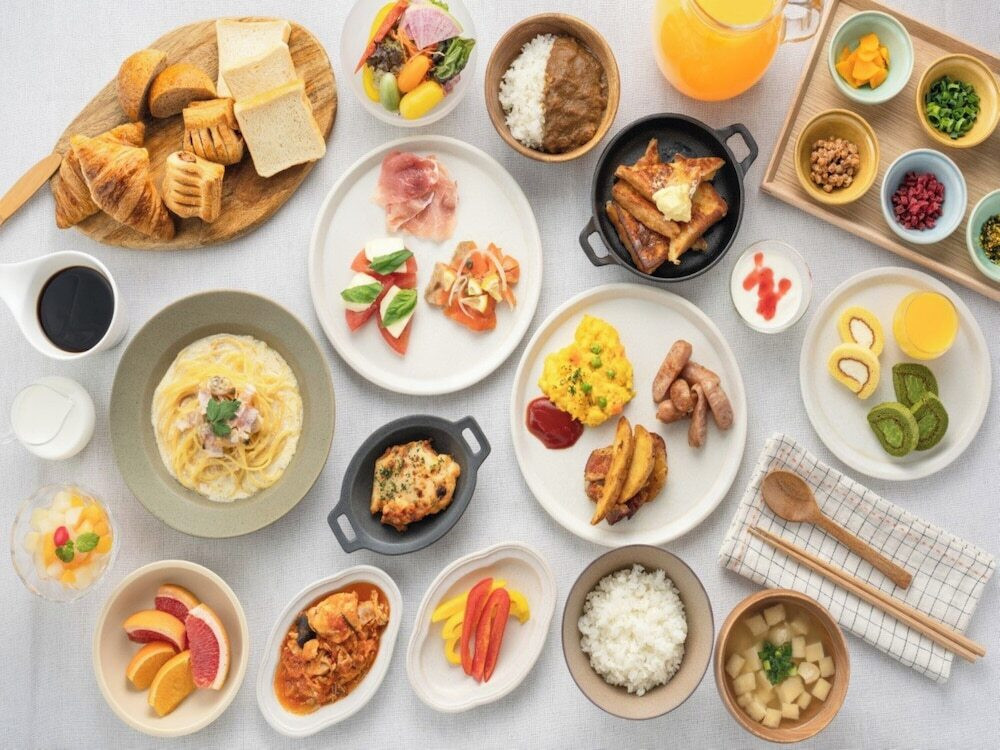 朝食