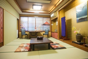 朝夕食ともに完全個室でお食事♪駄菓子屋に子どもは大興奮4270888