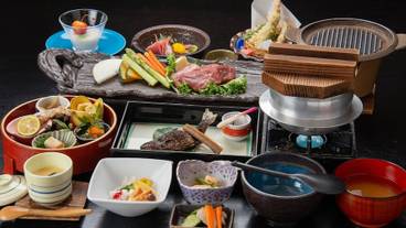 食事・飲み物 / 18